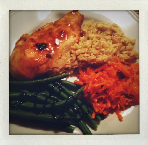 "Honey mustard chicken with green beans, carrot rappes salad and rice pilaf"
