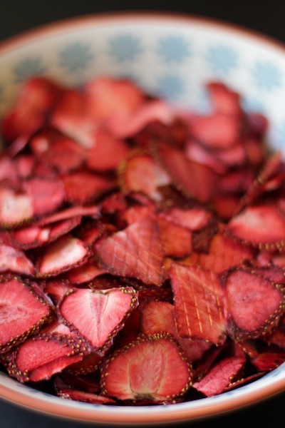 Dehydrated strawberries